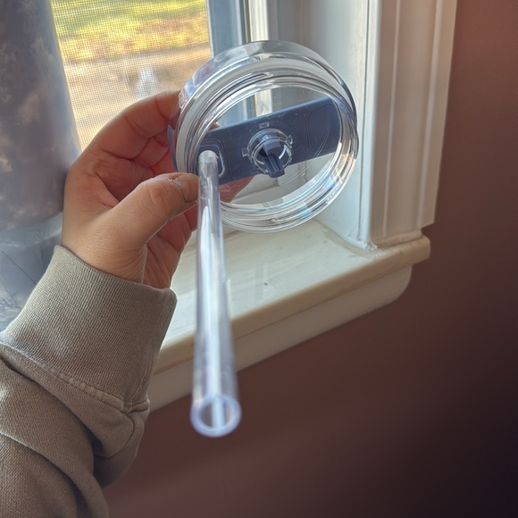 Stanley 40oz Stainless Steel H2.0 FlowState Quencher Tumbler—Ocean Tie Dye - Picture 6 of 6